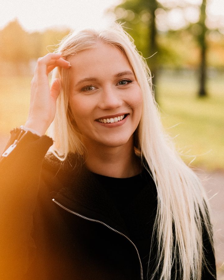 Getter, the creator of Zeedli, smiling outdoors